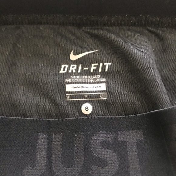 Nike Dri-Fit shorts - Picture 3 of 3